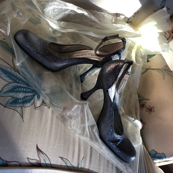 DOLCE & GABBANA Pewter Silver Glitter Heels! Magnificent! NWOT/ Made in Italy. - Picture 13 of 16
